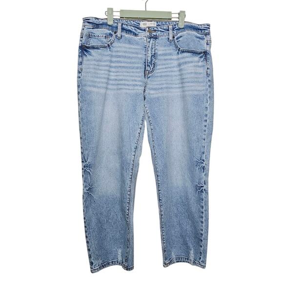 BKE Payton universal fit mid-rise cropped straight light wash Jeans size 33 x 26 - Picture 1 of 7